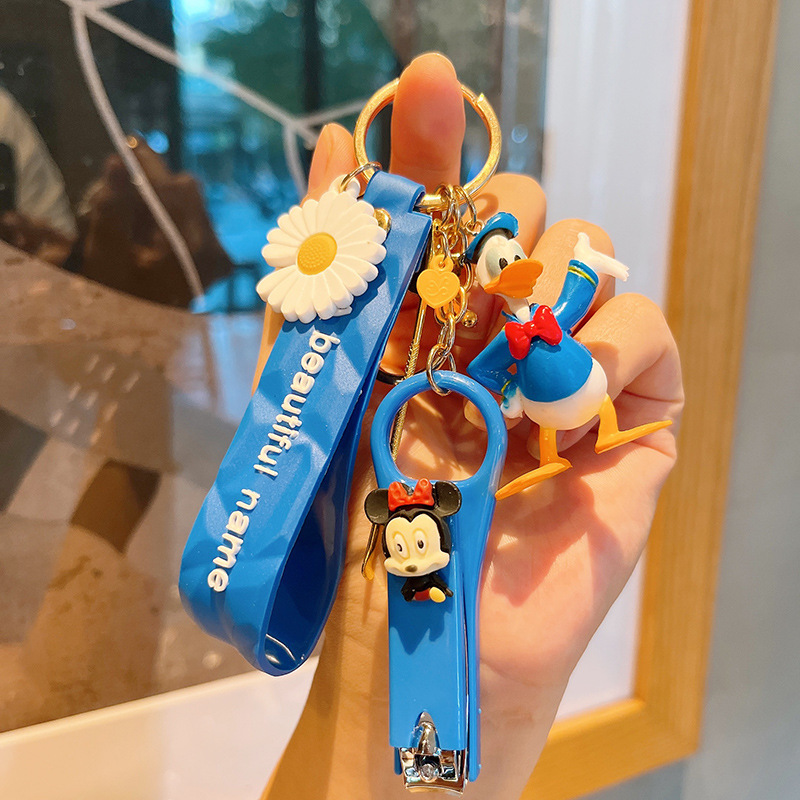 Mechanical violent bear keychain Wukong Pikachu M Bean key chain decorative book bag buckle couple decorative chain Mickey