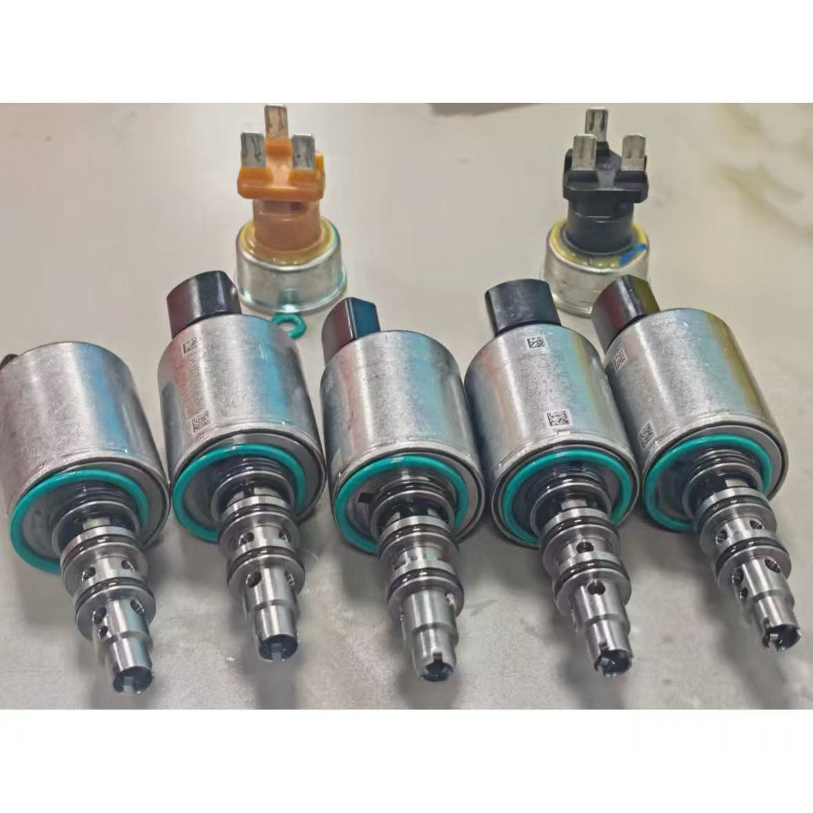 C725 Transmission Valve Body Internal Solenoid Valve Assembly, suitable for Trumpchi Fiat