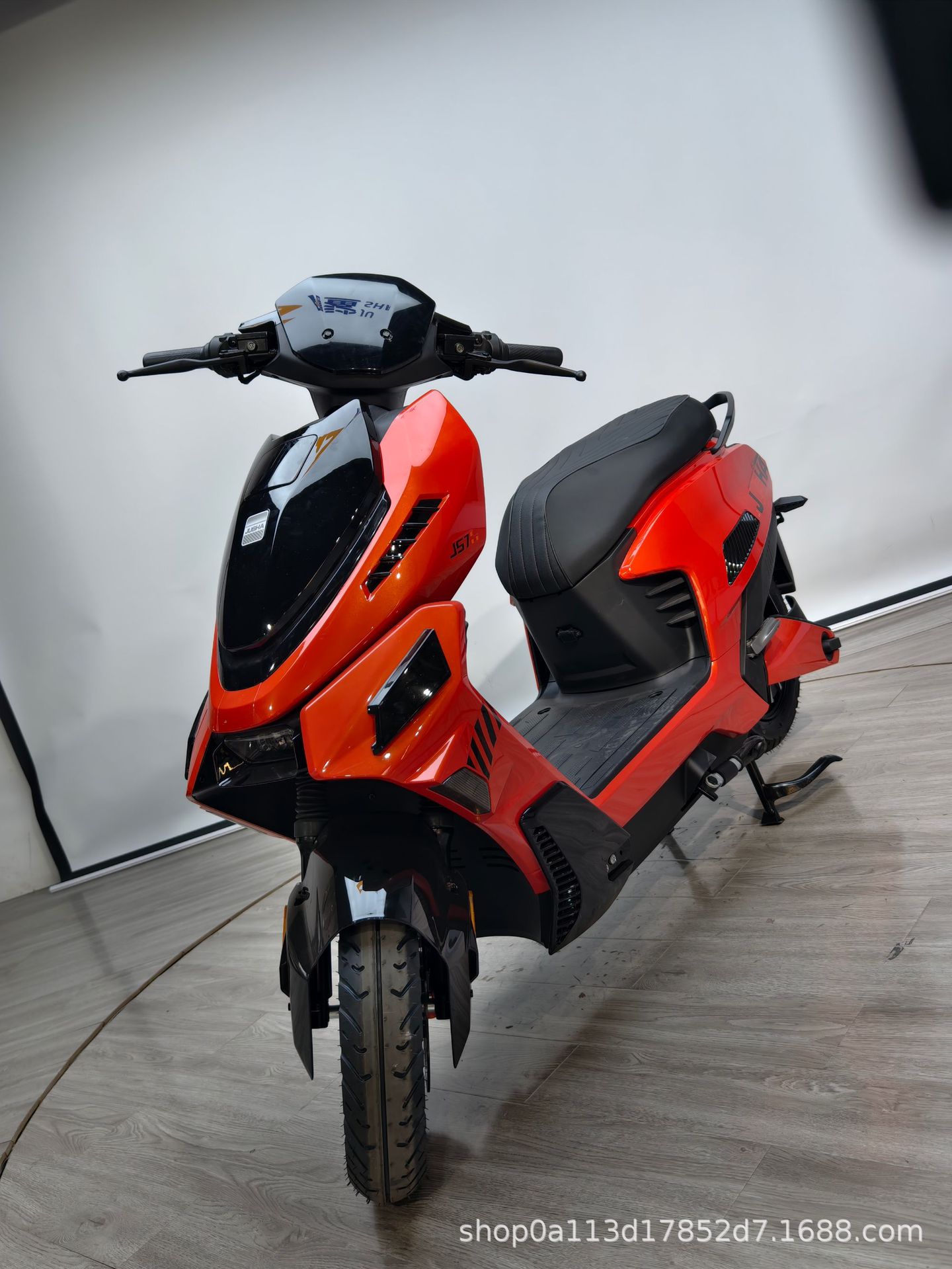 Cross-Border Nuclear Explosion Electric Vehicle 72V Adult High-Performance Electric Motorcycle Battery Vehicle High-Speed Pedal Electric Motorcycle Super Long
