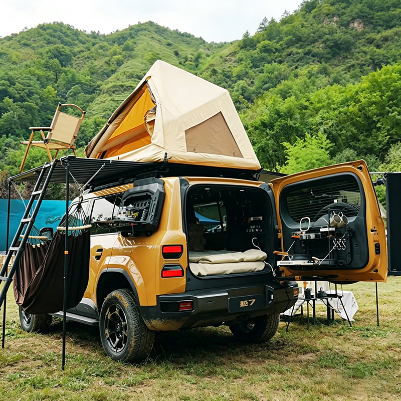 Outdoor Travel Inflatable Car Roof Tent for Self-Driving Camping, Quick Setup Car-Mounted Tent, Breathable Automatic Inflatable Tent