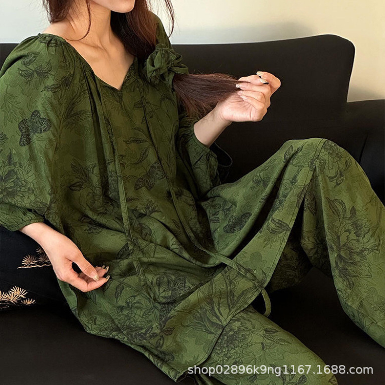 Long-Sleeve and Long-Pants with Chest Pad Style Cotton Silk Spring and Summer Pajamas for Women with Chinese Style Lantern Sleeves, Long-Sleeve and Long-Pants with Pockets Loungewear
