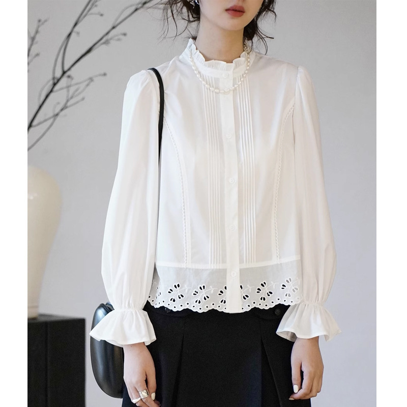 "Spring White" French Romantic Wood-ear Hollow Lace Stitching Retro Trumpet Sleeve Shirt