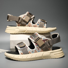 凉鞋男夏季外穿防滑海边沙滩鞋初中生户外厚底耐磨运动登山罗马鞋