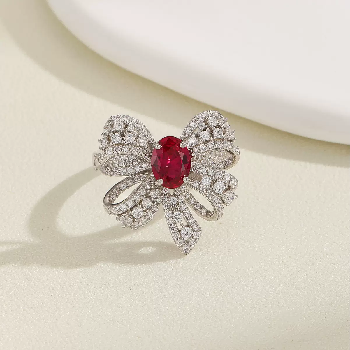 欧美跨境S925纯银镶钻红宝石培育钻蝴蝶结女款戒指珠宝2023新款