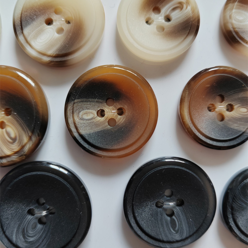 现货磨砂树脂棒花大衣有眼扣休闲钮扣服装纽扣通用裤扣批发BUTTON