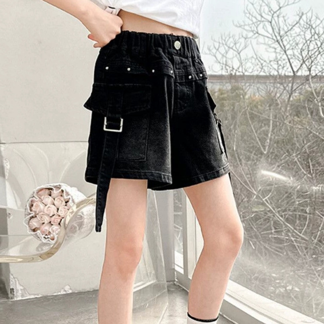 2026 nuevos pantalones cortos de verano para niñas y niños delgados de verano coreanos jeans de estilo extranjero pantalones de trabajo image 4