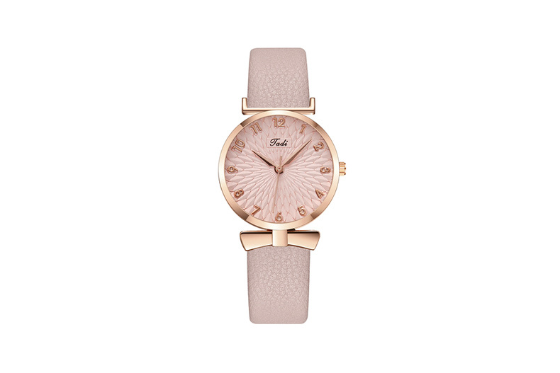 36g Weight Elegant Simple Style Argyle Buckle Quartz Watch Women's Watches
