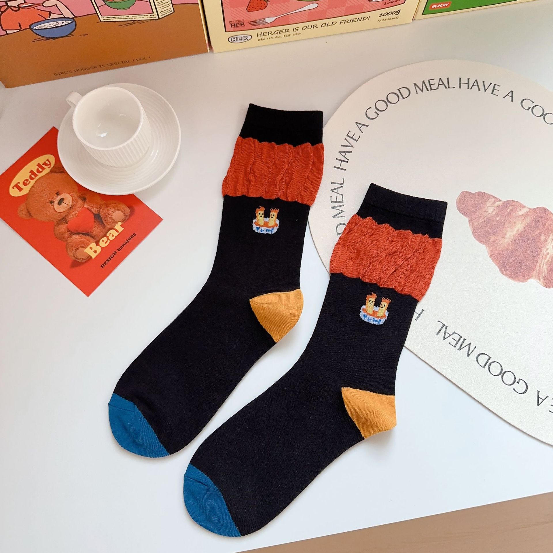 검은 중간 감자