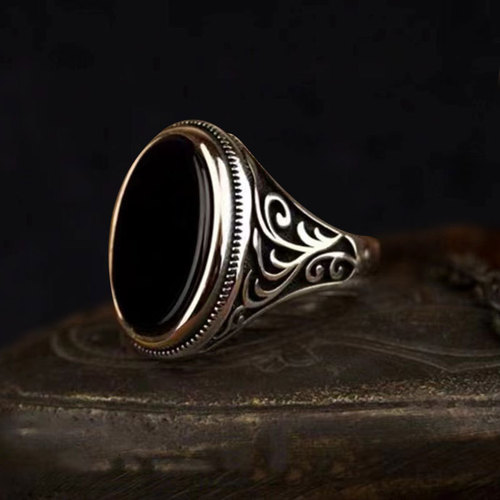 Cross-border totem pattern zircon ring men punk dark cool European and American style rings popular retro accessories wholesale 