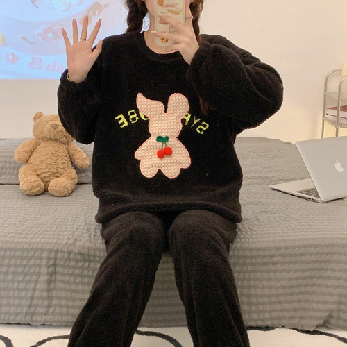 Spring and Autumn Winter Coral Fleece Pajamas for Women, Thick and Warm Insulated Homecoming Clothes New Style, Can Be Worn Outside Flannel Set