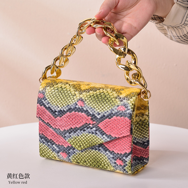 Creativa nicho de moda serpentina bolsa de estilo europeo y americano cadena patrón animal bolsa cruzada-frontera bolso de noche de las mujeres