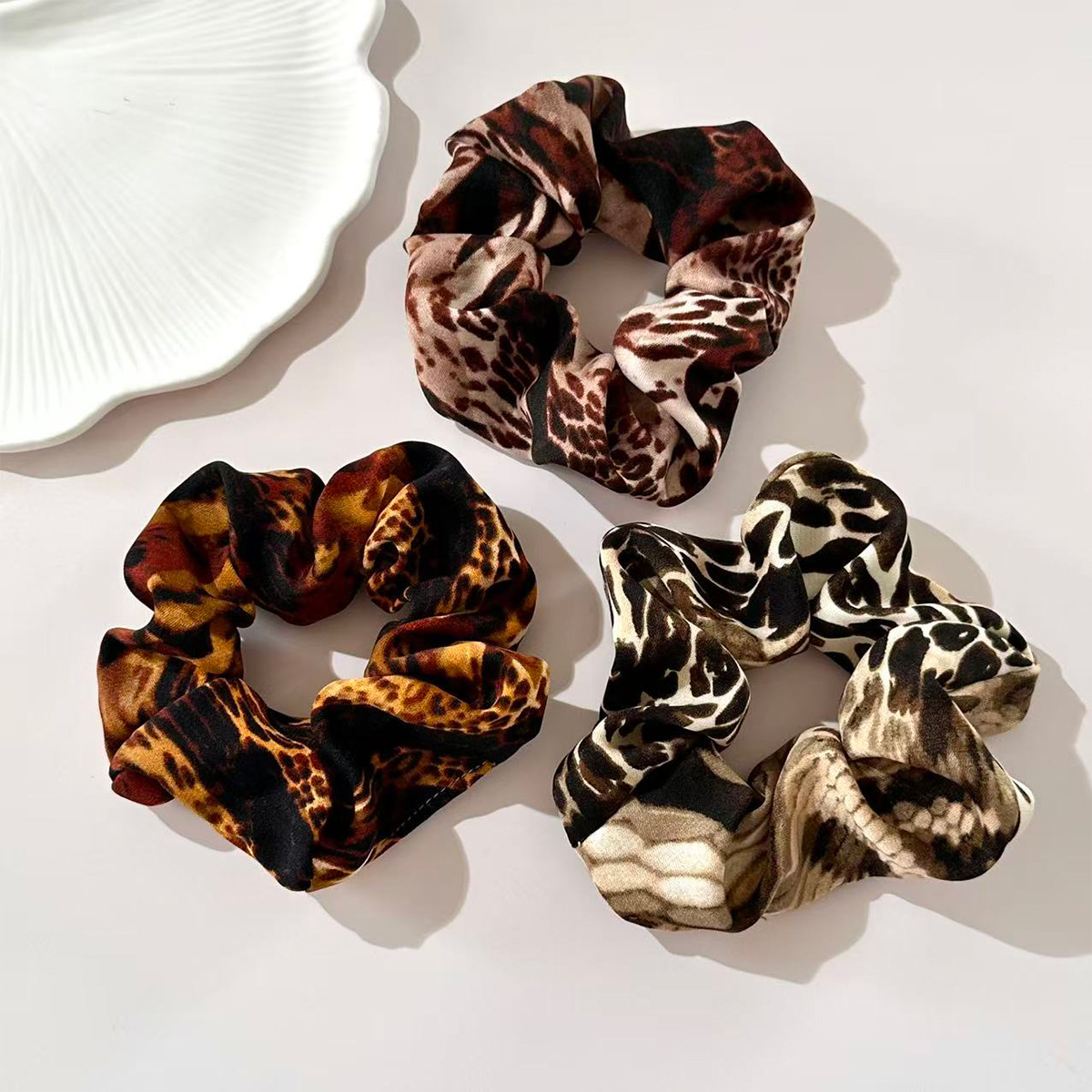 11g Weight Hair Tie Hair Accessories Type 1 Piece Quantity Cloth Material Snakeskin Pattern Women's Gender Retro Style Vintage Snakeskin Large Elastic Hairband Women's Fabric Hair Accessories Hairband Hair Rope 8
