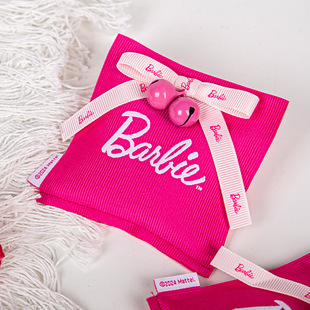Co-Branded Sachet Sachet Bow Bell Car Sachet Strawberry Flavor Deodorizing Fabric Aromatherapy Bag Wardrobe Pendant