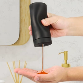 玻璃清洁器;咖啡壶;盘
