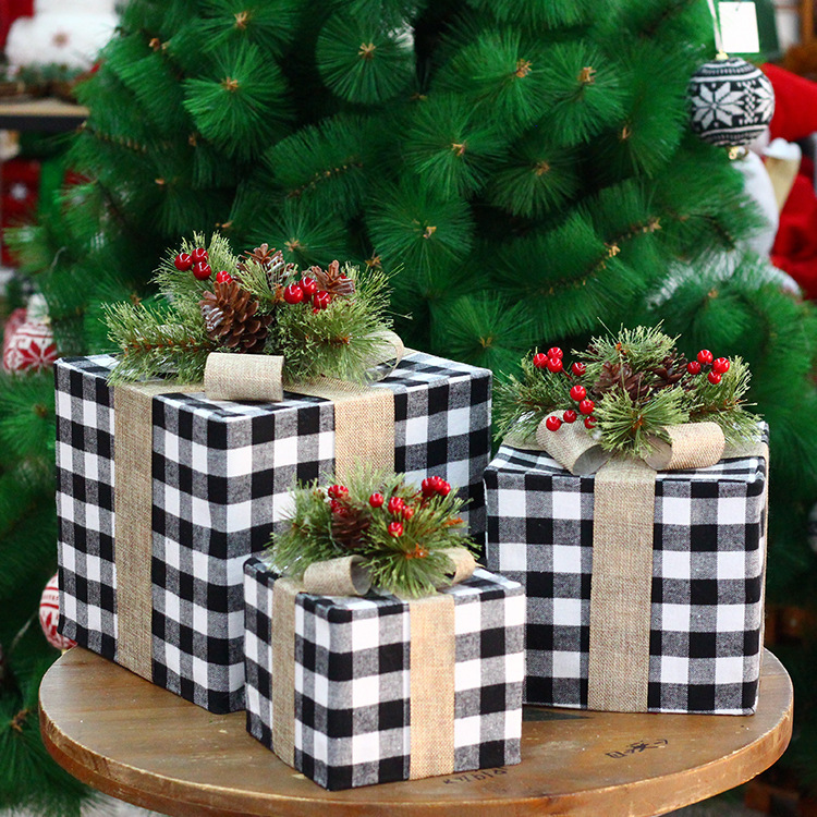 Caja de regalo de Navidad de tres piezas Bolsa de regalo de hierro de Navidad Accesorios de decoración de escena navideña Decoraciones navideñas debajo de los adornos del árbol