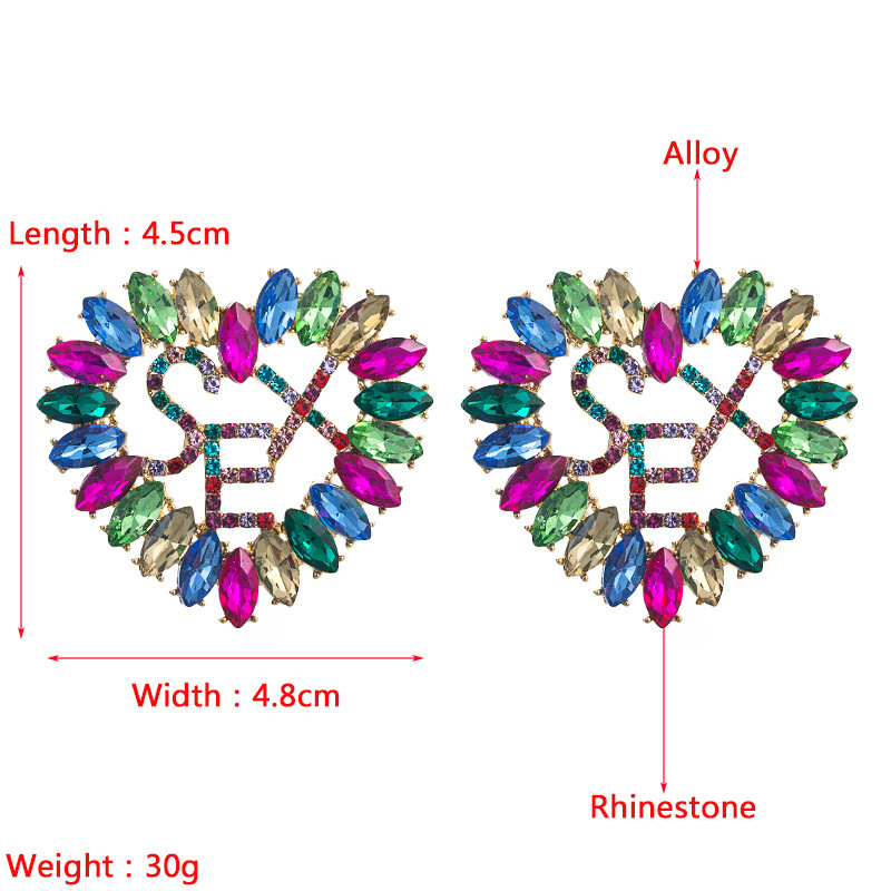 Pendientes En Forma De Corazón Con Incrustaciones De Diamantes De Imitación De Aleación Brillante A La Moda Con Letras Huecas En Inglés display picture 1