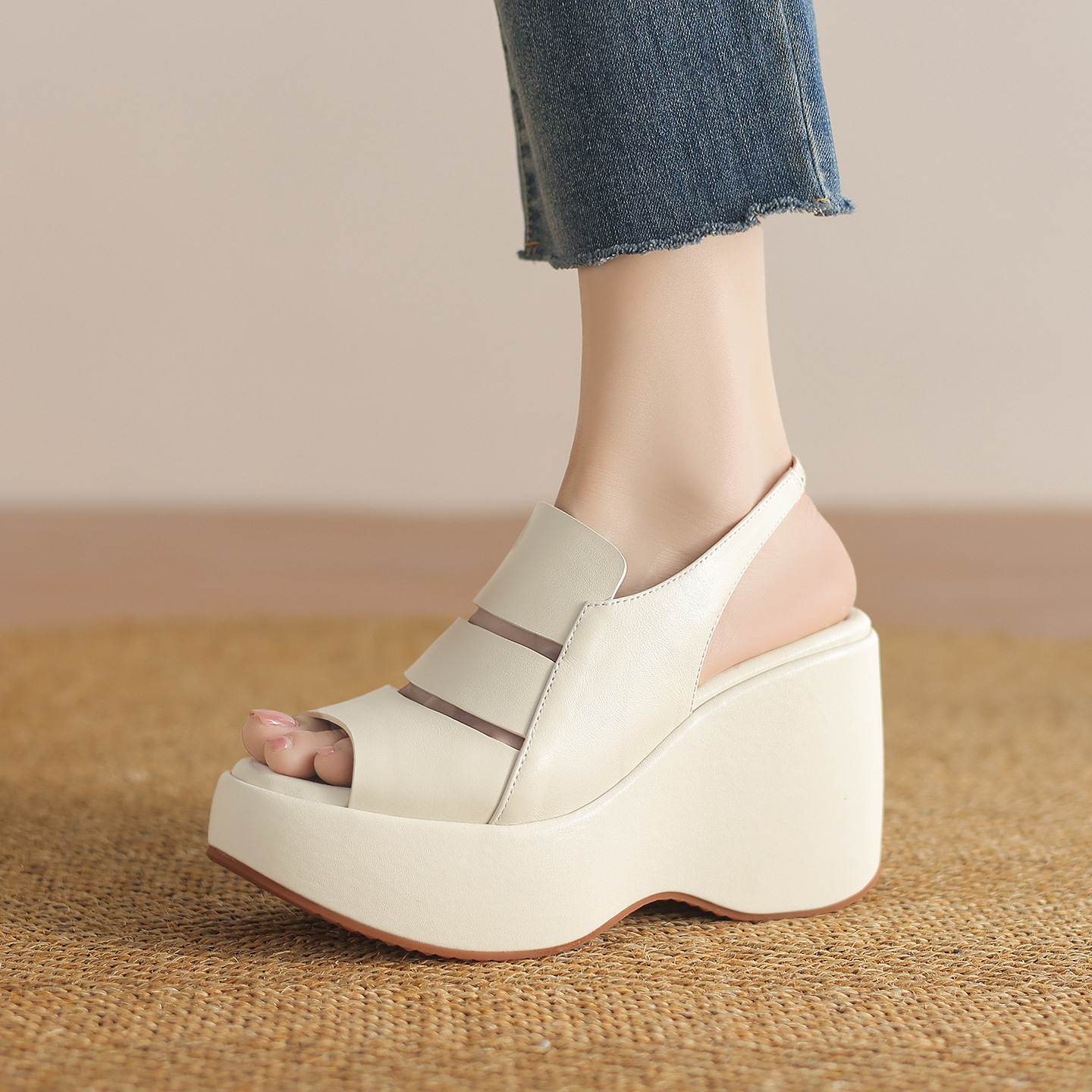 Sandal nữ đế xuồng cao gót da thật phong cách La Mã, gót 9 cm — đen, Màu trắng nhạt