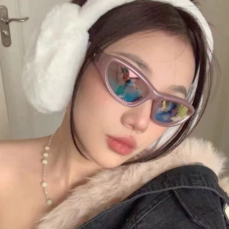 Солнцезащитные очки ретро-фуксия, стиль европейский Cat-Eye, легкие 15×5×2 см, UV линзы