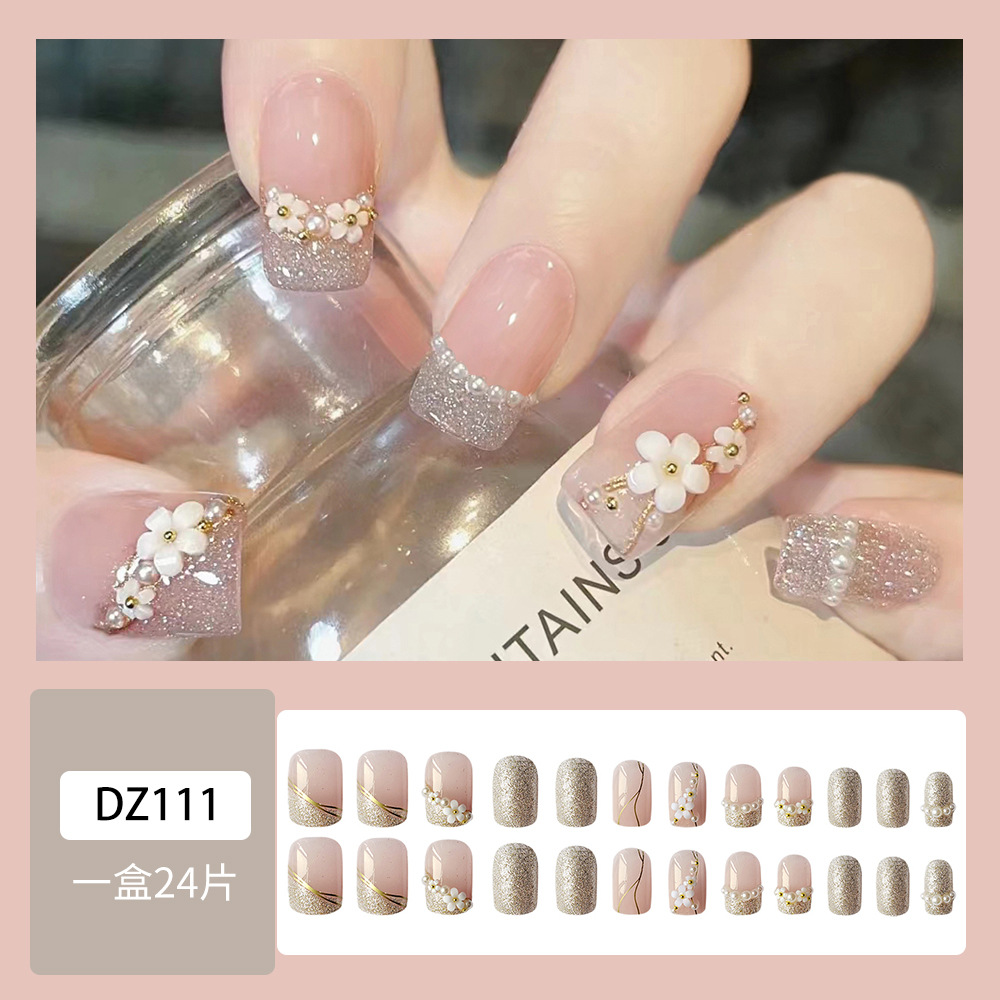 Pink Gold a juego, combinación de colores, armadura de desgaste de moda, brillo, perla, flor de pera, uñas de uñas, 24 piezas, pegatinas de uñas de diamantes blancos