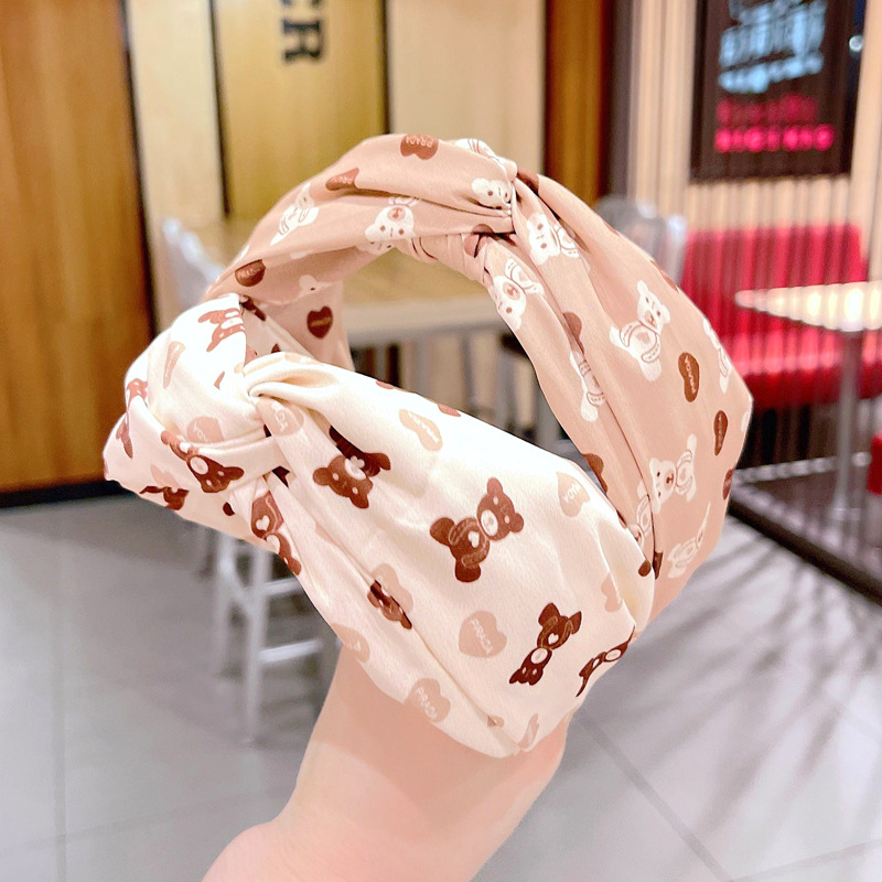 5C68860C23158B690F2CF8C3EBE223