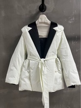 25冬季新品简约设计时尚休闲百搭鹅绒服外套女