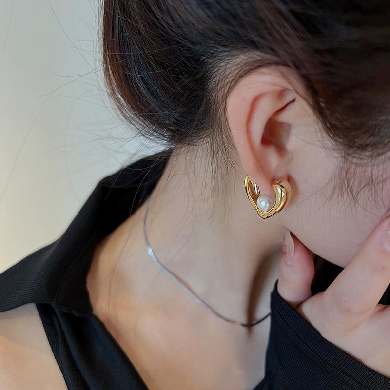 925 Sterling Silver Ear Needle Material 1 Pair Modern Style Simple Style Heart Shape Plating Copper Earrings