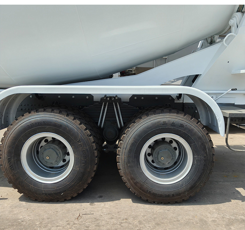 Sinotruk Howo 340 horsepower concrete mixer truck, howo cement mixing tank, concrete mixing tank transport vehicle