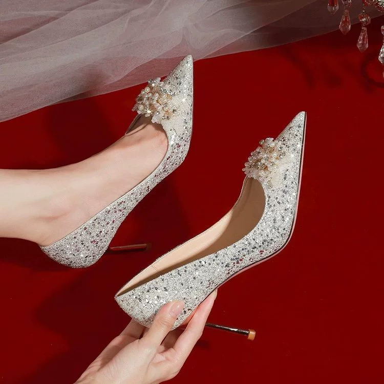 Wedding shoes, red high-heeled shoes for bride, french style, Chinese style