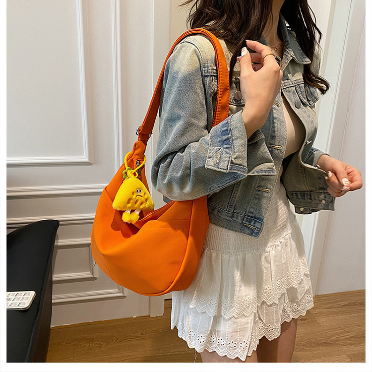 Simple solid-color canvas bag 2024 new style Japanese large-capacity single-shoulder dumpling bag, versatile for school and commuting crossbody bag undefined
