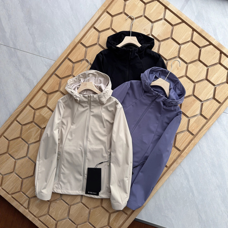 Kaiti Women's Autumn Hooded Soft Shell Jacket Windproof and Water-Repellent Thin Velvet Warm Sports and Casual Outdoor Jacket