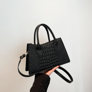 ���ذ�Ů�߼���2024�¿������Ů�ٴ��{�~�y�r�д��μ�б��Ů��