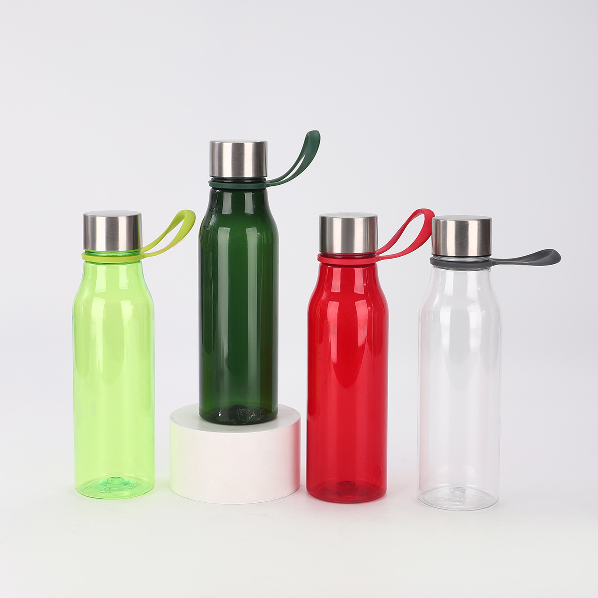 Explosión de nuevos productos de acero inoxidable taza de plástico transparente botella de agua deportiva de moda creativa con cuerda taza de agua portátil al por mayor