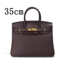 Togo�^��ţƤ�K�����̖35�o�玧��ƤŮ��������ٴ�ͨ�����e�羳