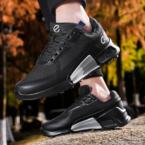 Lightweight comfortable breathable non-slip sneakers for hiking