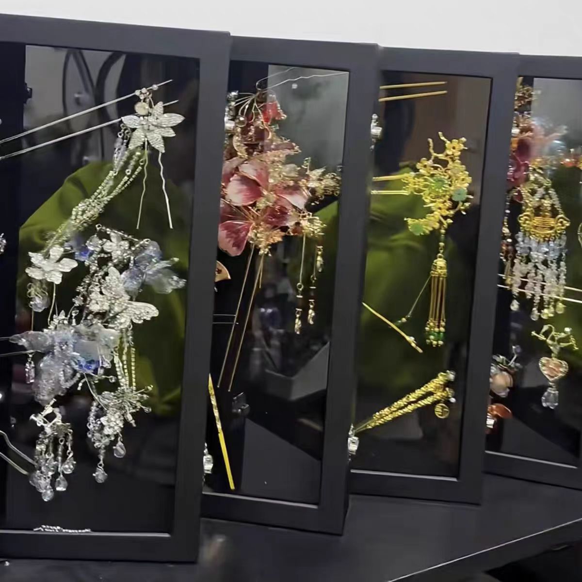 Large-Capacity Hairpin Hairpin Black Leather Dark Green Jewelry Storage Box Accessible Luxury Normcore Transparent Moisture-Proof High-End Pure Color