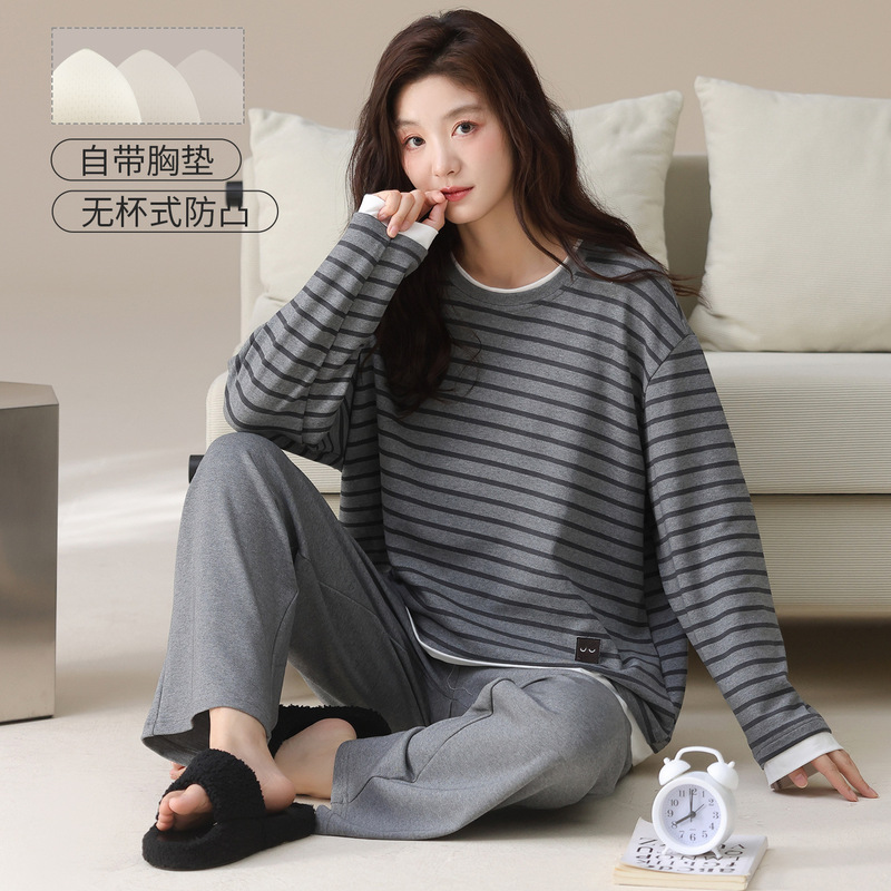 New Style Pure Cotton Pajamas for Women with Chest Pads, Can Be Worn Outside, Round Neck Pullover, Long Sleeves and Long Pants, Simple and Comfortable Home Wear Set New Style Pure Cotton Pajamas for Women with Chest Pads, Can Be Worn Outside, Round Neck Pullover, Long Sleeves and Long Pants, Simple and Comfortable Home Wear Set
