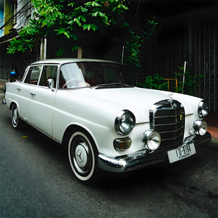 ���Y300Dһ��һ�Ϡ�܇ �Ͻ������f��܇ģ�� Ӱҕ�Ĕz܇���͵���