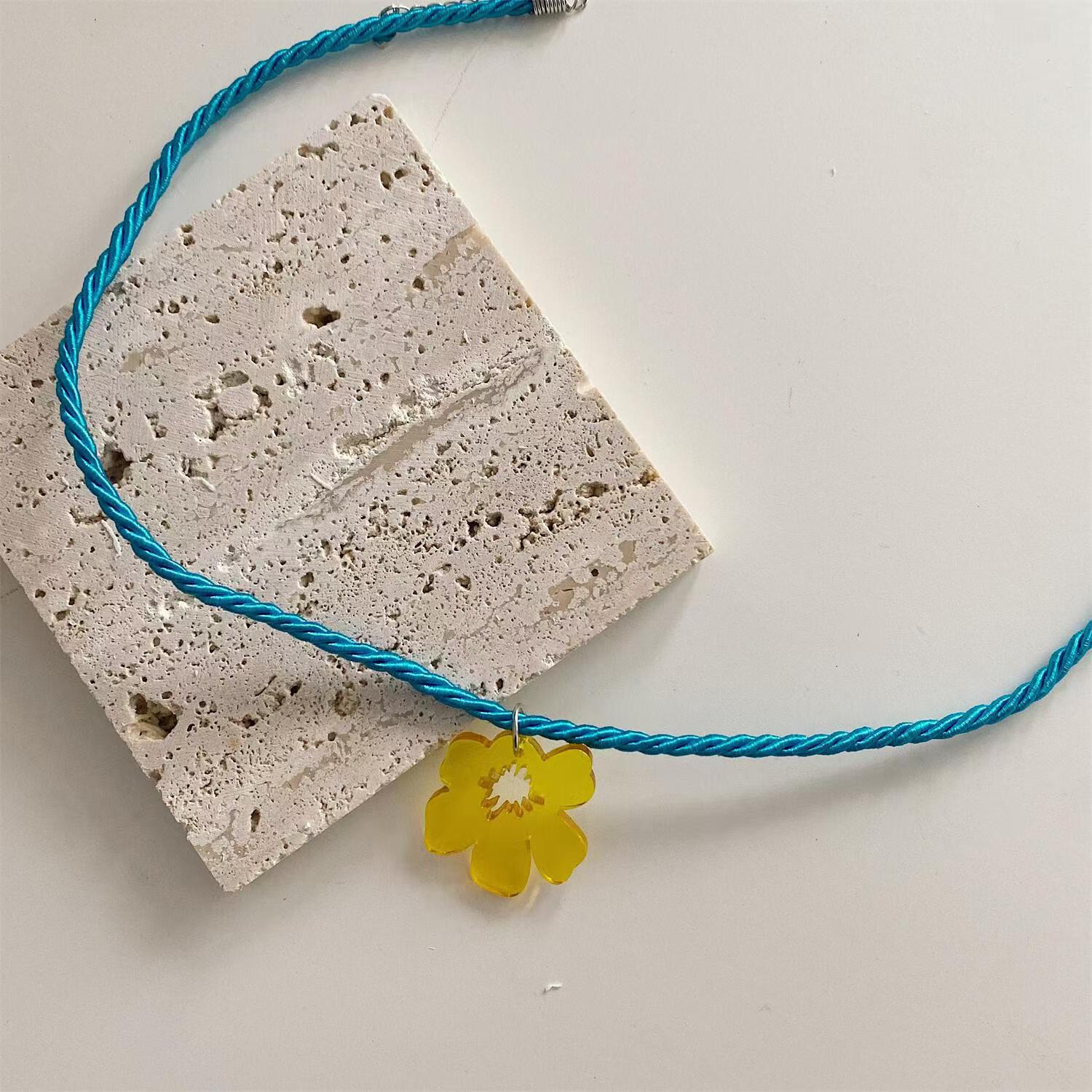 Pulsera de flores esmaltadas oversize para mujer, joya floral_voghion.com