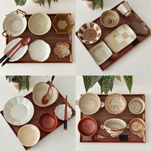 �����һ��ʳ�;����b�����Ӳ;߷ֲͱPľ�|�бP