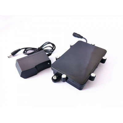 Waterproof and Anti-Collision Automatic Sensor: Car lock - lithium-battery-charger