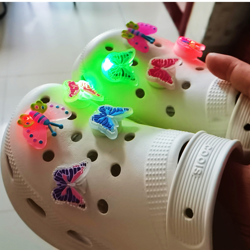 PVC Material Butterfly Pattern Butterfly Shoe Accessories PVC All Seasons Shoe Buckle