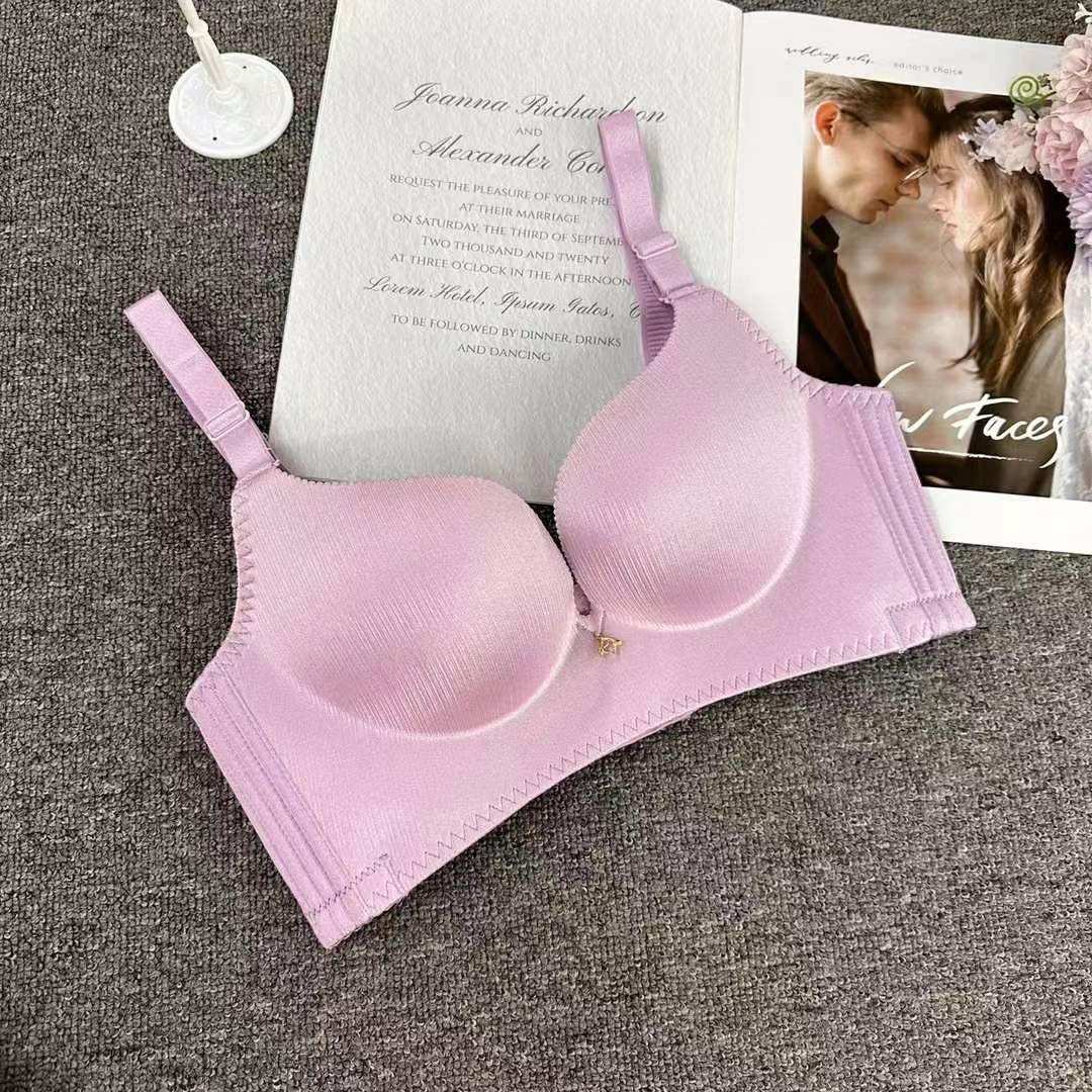 Nuevo estilo de verano brillante sin marcas cómodas ropa interior brillante sexy desnudo sujetador contra el pecho contra la caída del sujetador