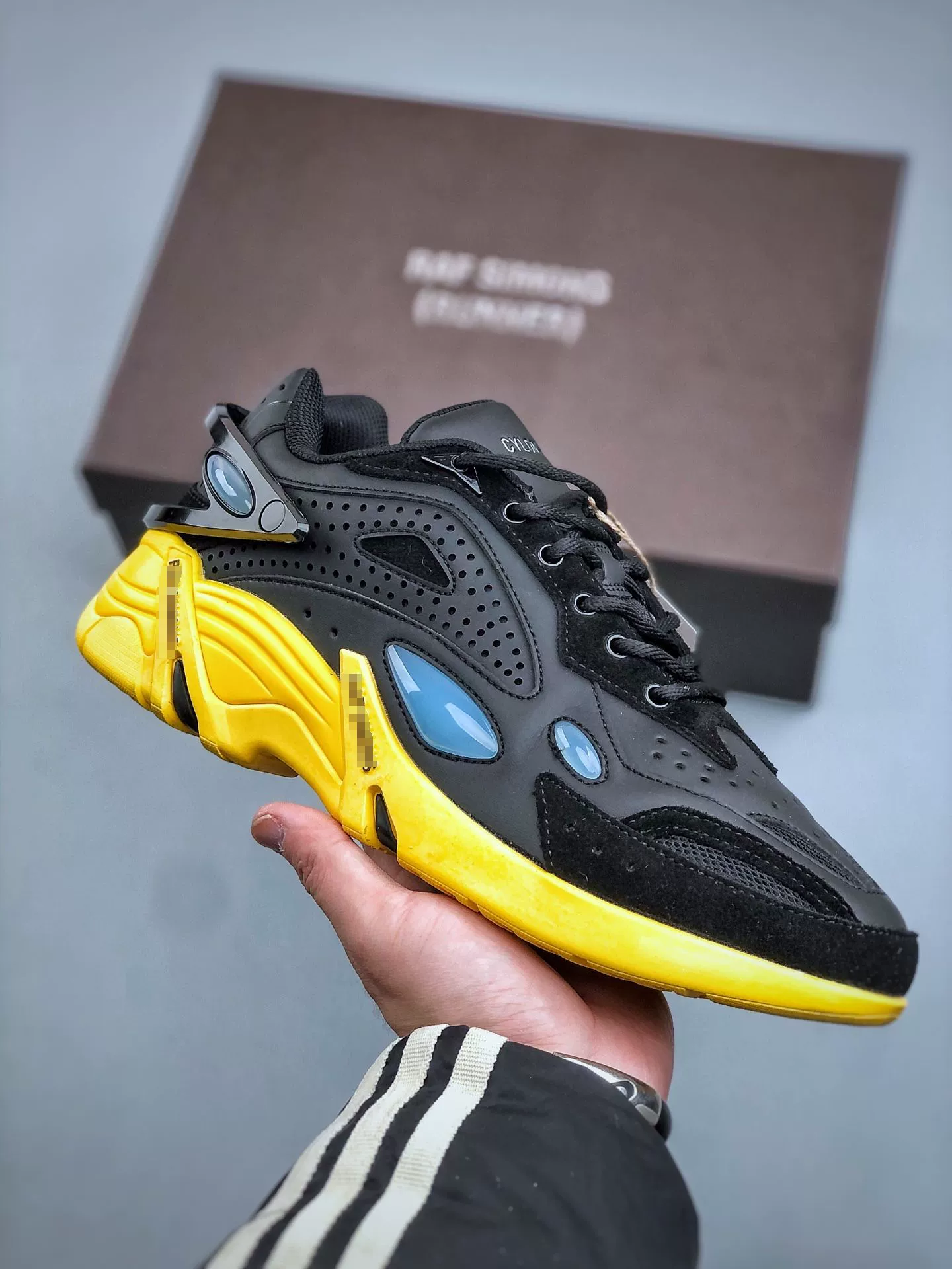Кроссовки (RAF SIMONS) Cylon-21 — унисекс, ретро массивный стиль, разные размеры