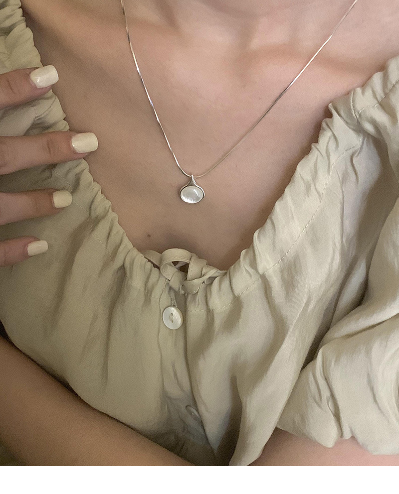 S Pure Simple Summer Fresh Light Luxury Versatile Shell Collar Silver Necklace with High Quality and Internet Celebrity_voghion.com
