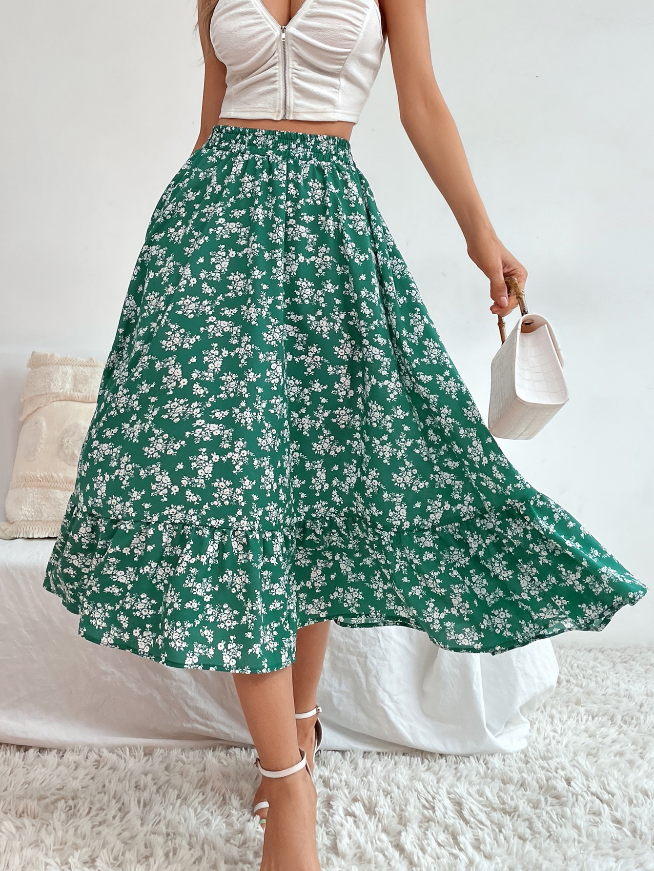 182g Weight Midi Dress Dress Length Type Skirt Dresses Type Spandex, Polyester Fabric Type High Waist Waist Line Inelastic Elasticity Holiday, Daily Occasion Regular Fit Fit Type Ditsy Floral, Leopard Pattern Spring, Autumn Season Women's Gender Casual, Streetwear Style Spring Autumn Casual Streetwear Ditsy Floral Leopard Spandex Polyester Midi Dress Skirts 64