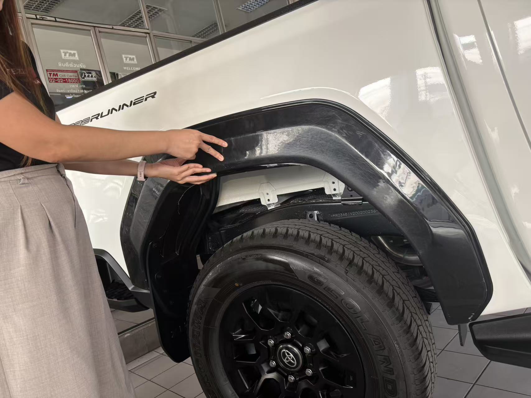 Hilux Travo Wheel Arches New Model 2026 Hilux 4-Door Travo Original Car Model Wheel Arches Special for the Car Black