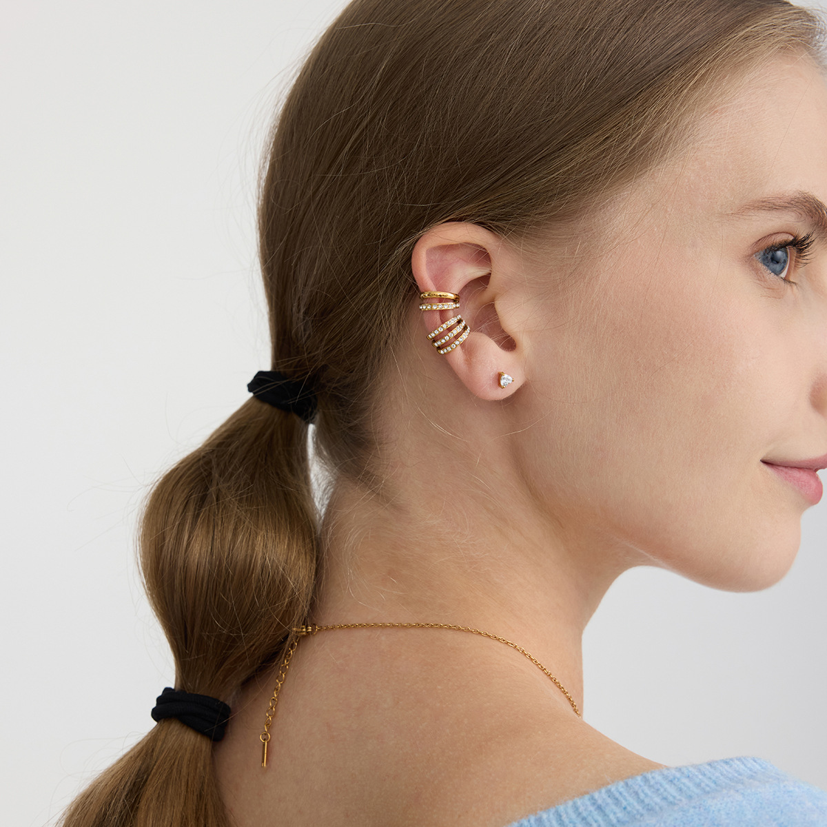 Wanxing Europa y los Estados Unidos INS Zircon blanco multicapa de acero inoxidable auriculares ligero lujoso simple estilo nicho de diseño sensación de auriculares