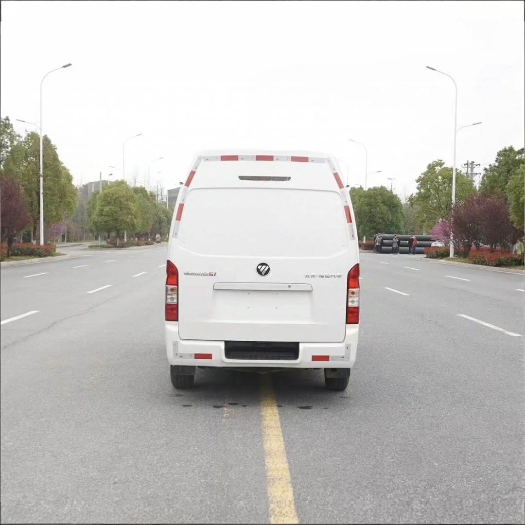 现货供应冷藏车蓝牌福田G7食品冷链车生鲜瓜果运输保鲜车冷链运输