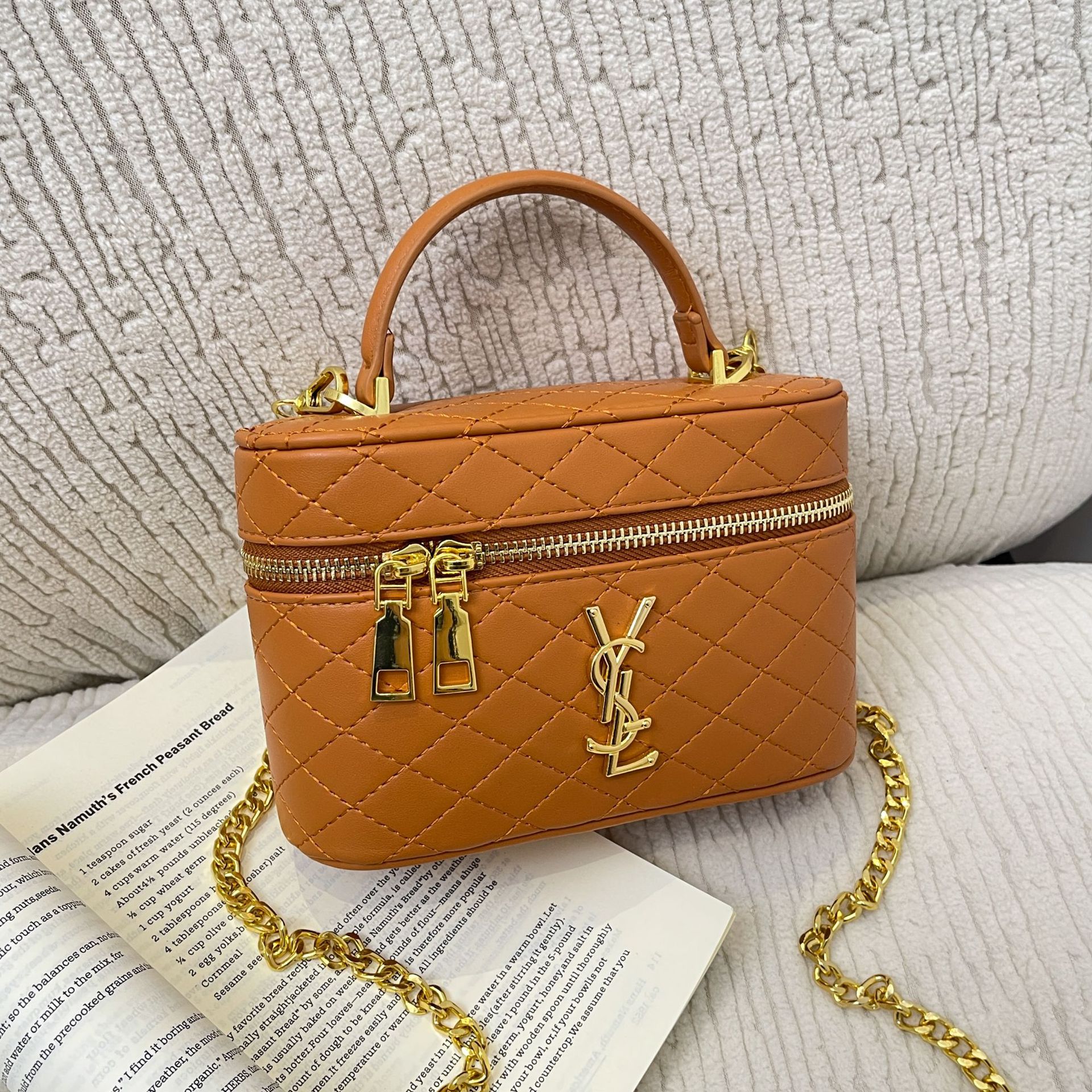YSL Kiçik Kvadrat Çanta - Romb Naxışlı Çarpaz Asma