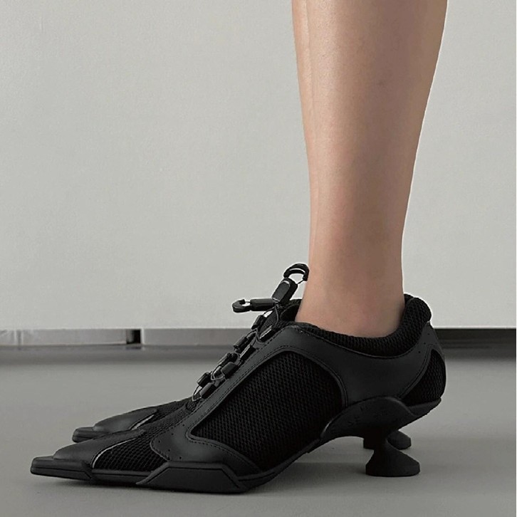 [in stock] Chimera Series Black Pointed Sports High Heels Women's Mesh Height Increased Deep Mouth Boxing Shoes